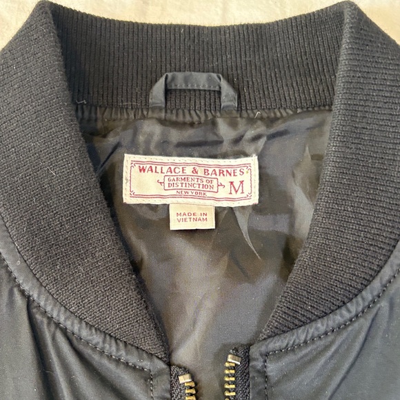 Stylish Black Bomber Jacket - Picture 2 of 3